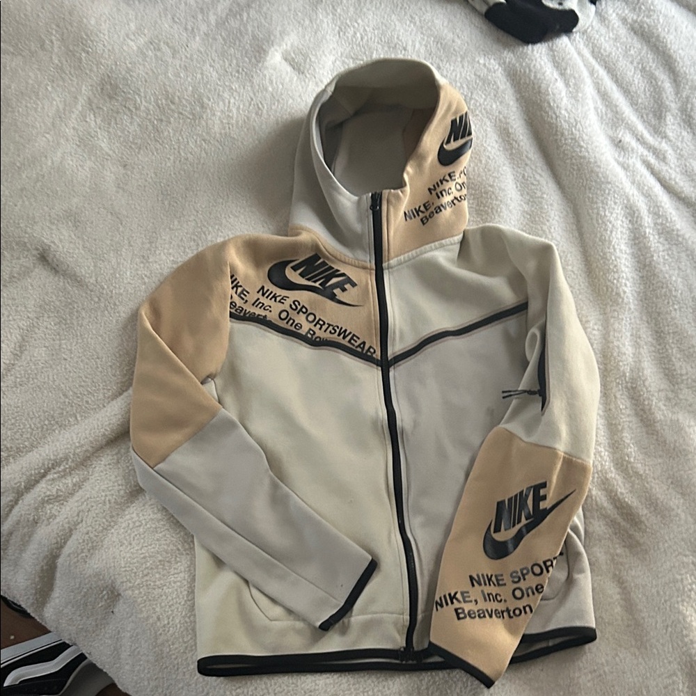 OFFWHITE Nike Sportswear Tan and White Zip-Up Hoodie runs small